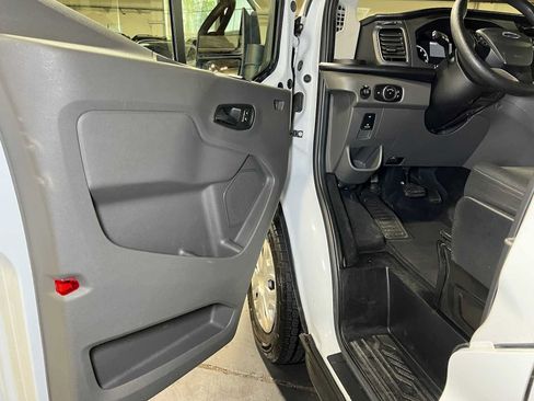 Used 2023 Ford Transit 350 XLT RWD image 20