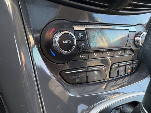 Used 2013 Ford Escape Titanium w/ Parking Technology Pkg AWD/4WD image 34