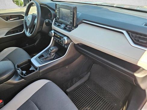 Used 2021 Toyota RAV4 XLE w/ Convenience Package AWD/4WD image 22