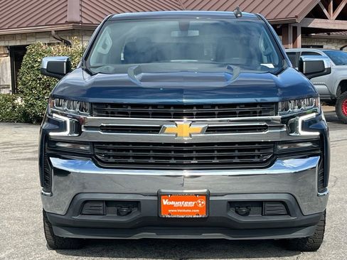 Used 2021 Chevrolet Silverado 1500 LT AWD/4WD image 2