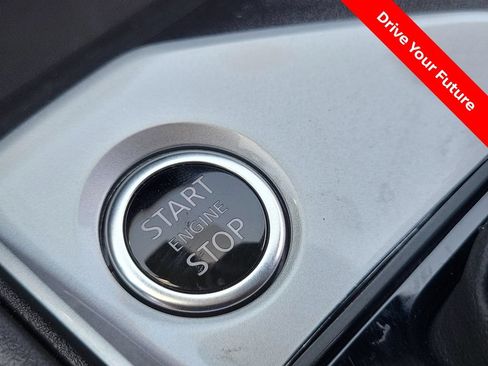 Certified 2025 Nissan Altima 2.5 S FWD image 9