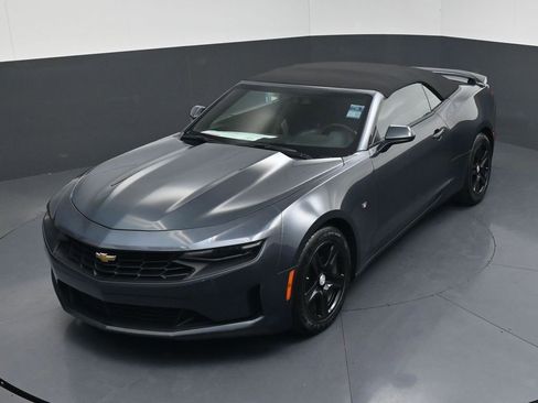 Used 2021 Chevrolet Camaro LT RWD image 14