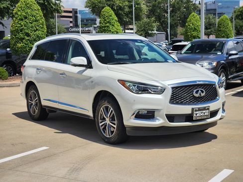 Used 2017 INFINITI QX60 FWD w/ Premium Plus Package image 3