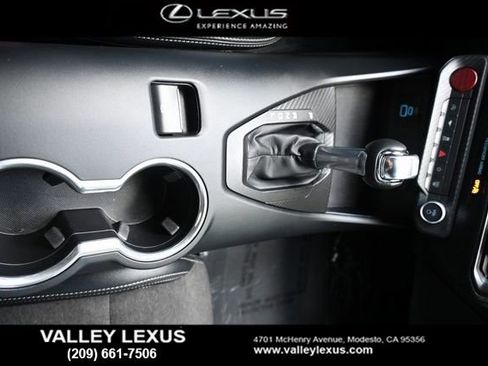 Used 2024 Ford Mustang Coupe image 12