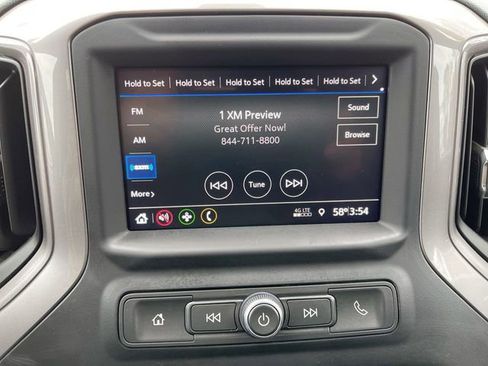 Used 2021 Chevrolet Silverado 1500 Custom image 13