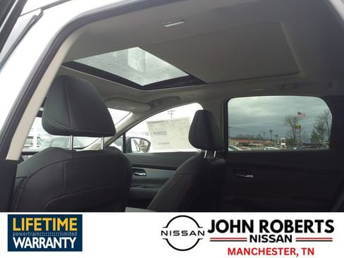 New 2025 Nissan Murano SL image 9