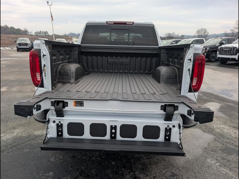 New 2026 GMC Sierra 1500 SLT w/ SLT Premium Package AWD/4WD image 17