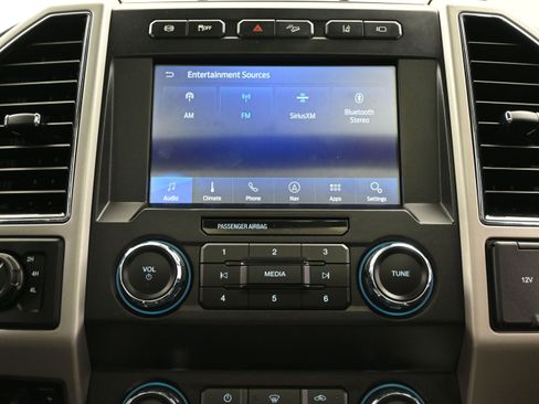 Used 2021 Ford F250 Lariat AWD/4WD image 33