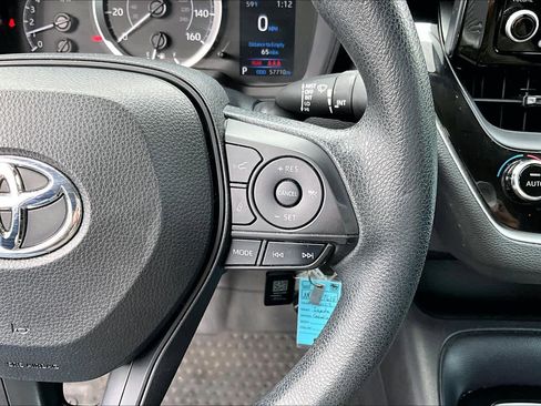 Certified 2022 Toyota Corolla LE image 23