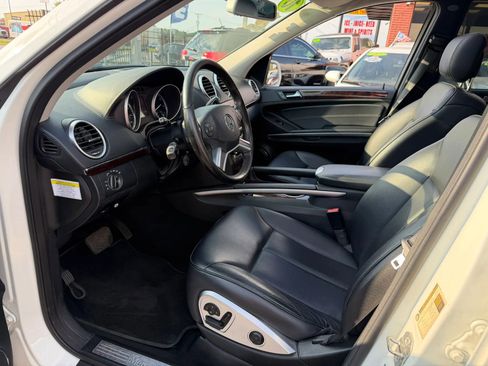 Used 2010 Mercedes-Benz GL 450 4MATIC image 8