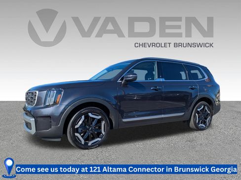 Used 2025 Kia Telluride S image 1