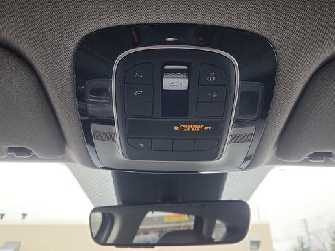 Used 2021 Hyundai Santa Fe Limited AWD/4WD image 20