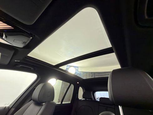 Used 2021 BMW X5 sDrive40i w/ Premium Package 2 image 12