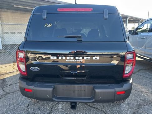 Used 2025 Ford Bronco Sport Badlands image 5