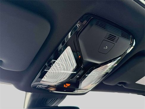 Used 2023 BMW X5 xDrive40i w/ Premium Package image 35