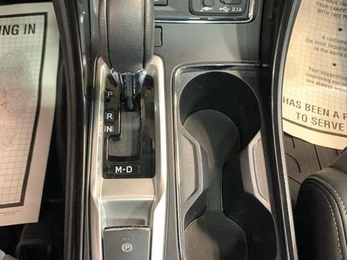 Used 2022 Subaru Ascent Onyx Edition AWD/4WD image 7