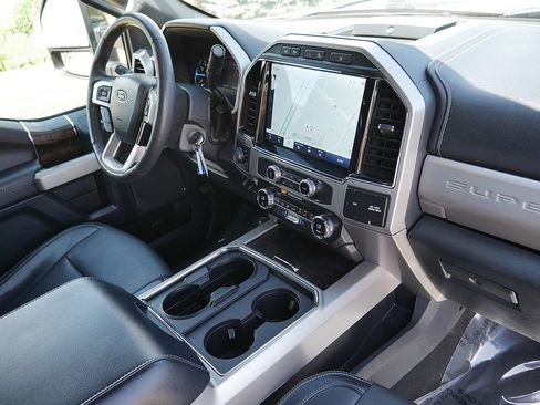 Used 2022 Ford F250 Lariat w/ Tremor Off-Road Package AWD/4WD image 59