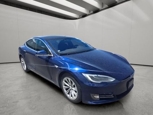 Used 2017 Tesla Model S 75D AWD/4WD image 13