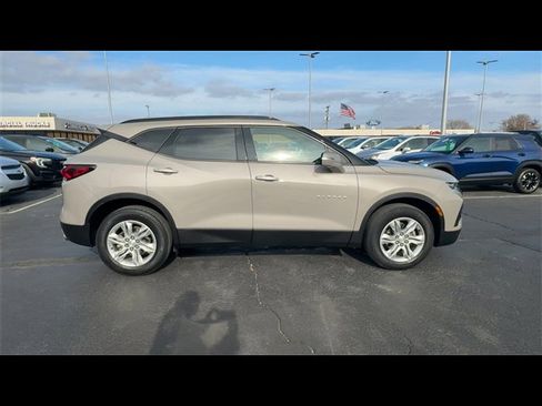 Certified 2021 Chevrolet Blazer LT image 9