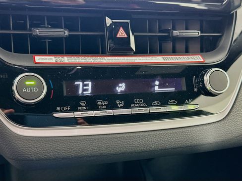 Used 2026 Toyota Corolla SE image 22