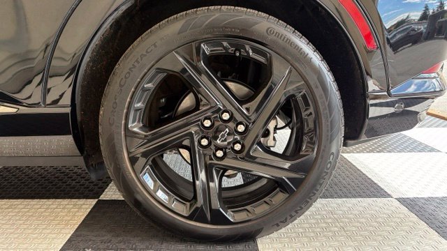 Used 2024 Chevrolet Equinox EV RS FWD image 12
