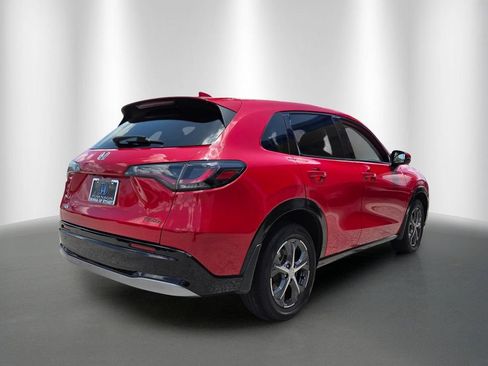 Certified 2024 Honda HR-V EX-L image 3