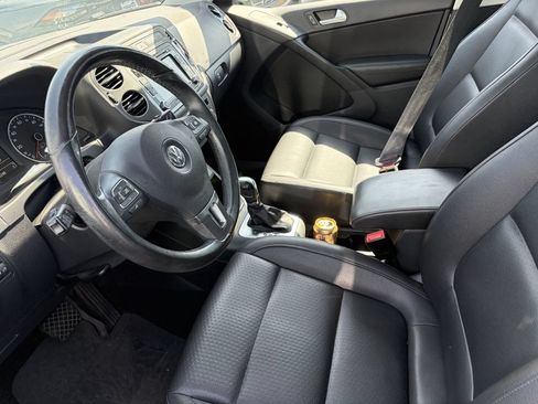 Used 2013 Volkswagen Tiguan SE AWD/4WD image 5
