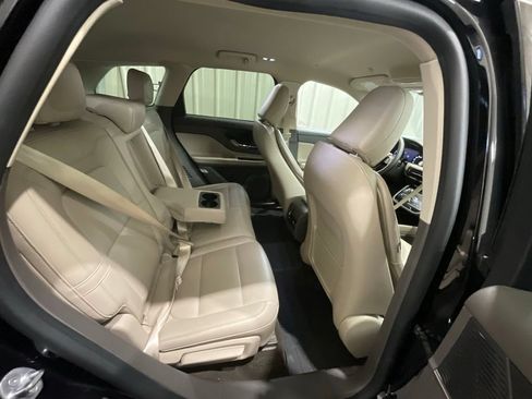 Used 2022 Lincoln Corsair FWD w/ Equipment Group 101A image 15