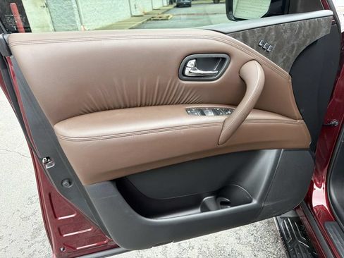 Used 2022 Nissan Armada Platinum RWD image 21