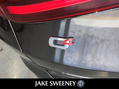 Used 2023 Alfa Romeo Stelvio Ti image 23