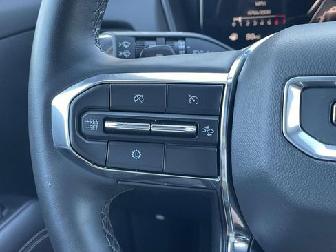 Used 2025 GMC Terrain Elevation AWD/4WD image 18
