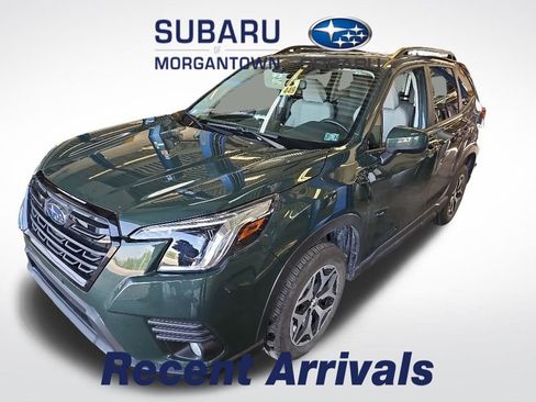 Certified 2023 Subaru Forester Premium AWD/4WD image 1