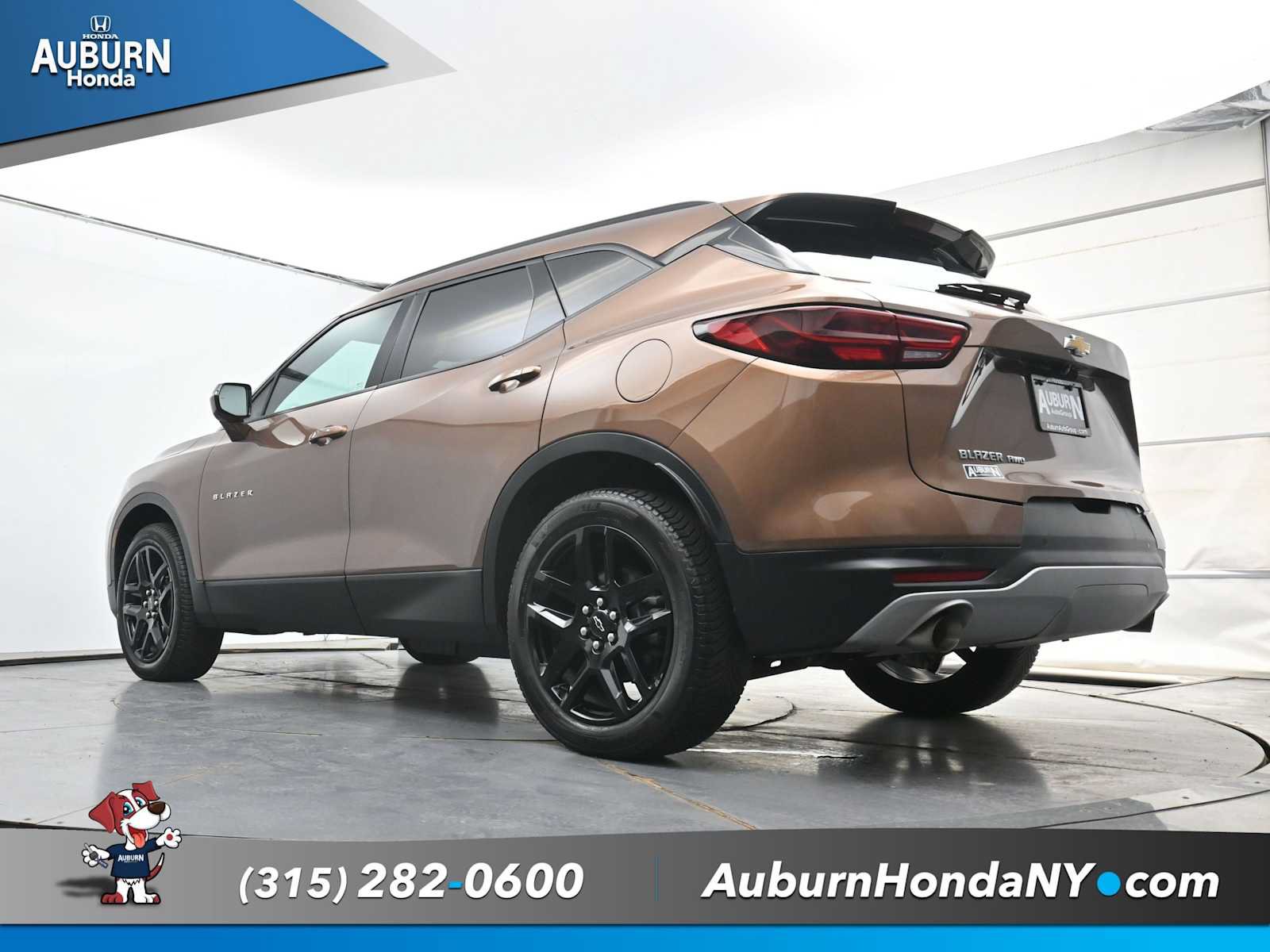 Used 2024 Chevrolet Blazer LT AWD/4WD image 30