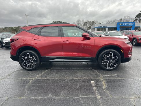 Certified 2024 Chevrolet Blazer RS w/ Driver Confidence II Package image 9