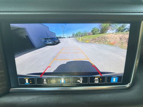 Used 2021 GMC Yukon Denali AWD/4WD image 35