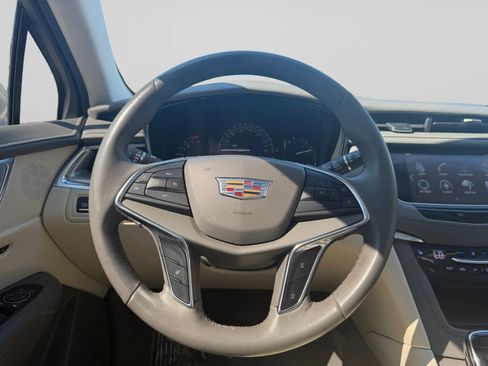 Used 2018 Cadillac XT5 Luxury AWD/4WD image 20