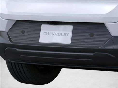 New 2026 Chevrolet Equinox EV LT image 14