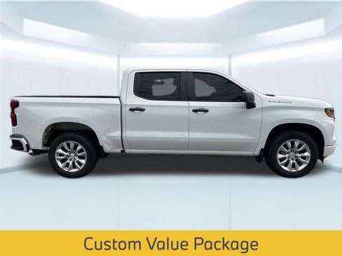 Used 2022 Chevrolet Silverado 1500 Custom RWD image 5