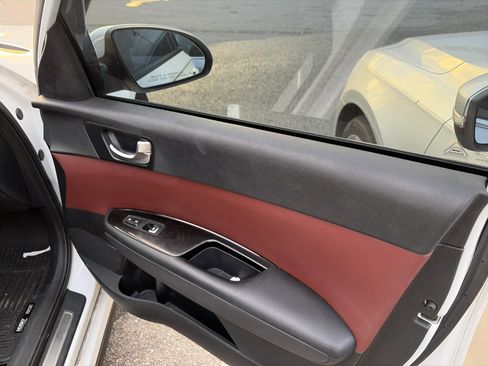 Used 2016 Kia Optima SX w/ Option Group 055 image 17