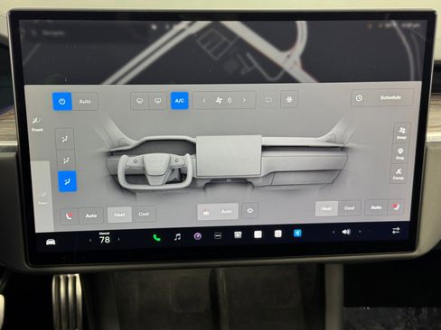 Used 2022 Tesla Model S image 23