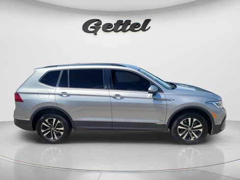 Used 2022 Volkswagen Tiguan S FWD image 4