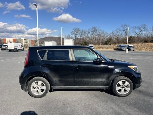 Used 2018 Kia Soul image 8