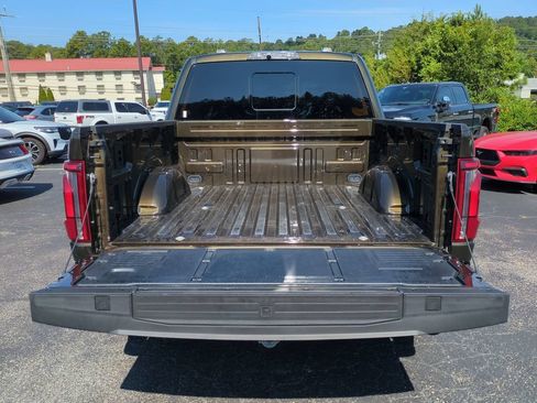 Used 2025 Ford F150 Raptor AWD/4WD image 15