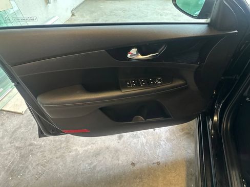 Used 2023 Kia Forte GT-Line w/ GT-Line Premium Package FWD image 10