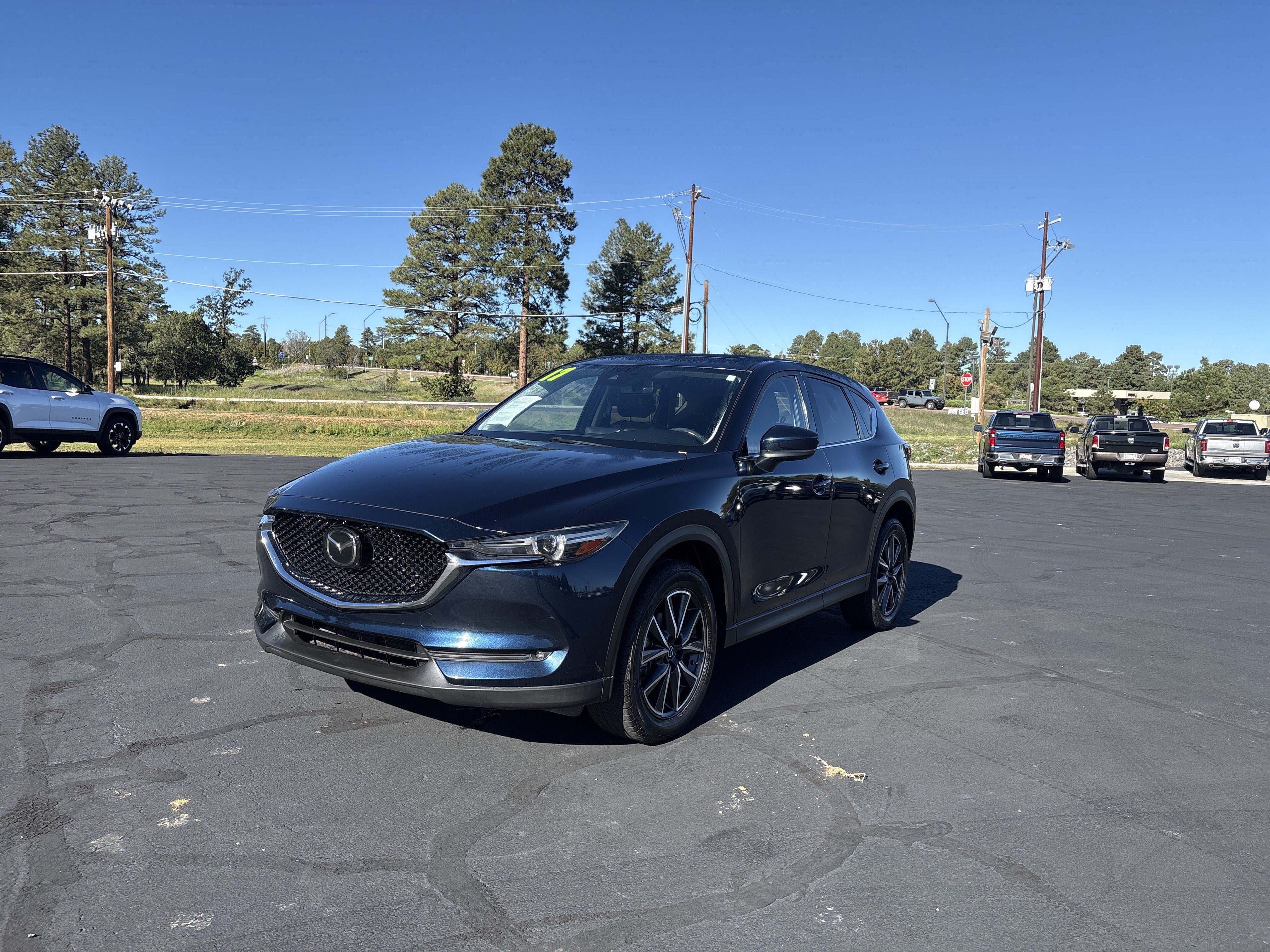 Used 2017 MAZDA CX-5 Grand Touring AWD/4WD image 3