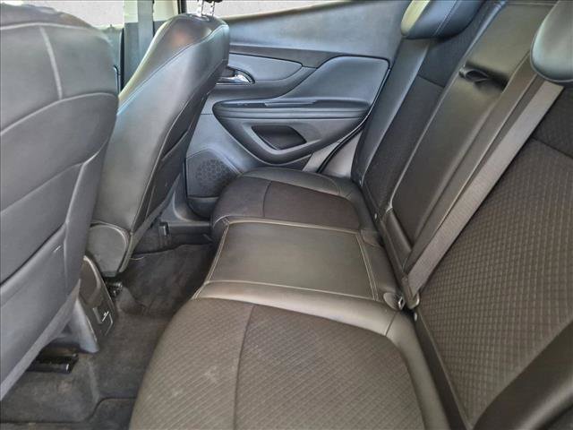 Used 2022 Buick Encore Preferred w/ Safety Package AWD/4WD image 17