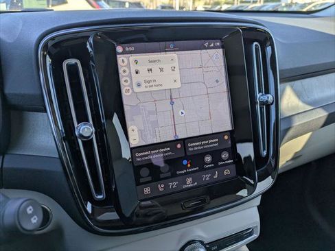 New 2026 Volvo XC40 B5 Plus w/ Protection Package Premier image 8