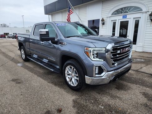 Certified 2022 GMC Sierra 1500 SLT w/ SLT Premium Plus Package image 3