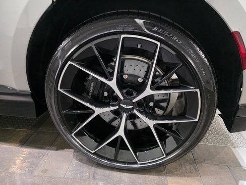 New 2026 Aston Martin DBX 707 AWD/4WD image 4