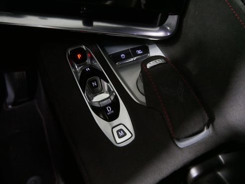 Used 2022 Chevrolet Corvette Stingray Premium Cpe w/ 3LT image 25